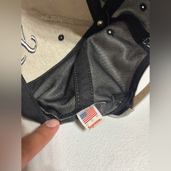 Rare
Supreme Silver Cap 5 Panel Metallic Logo Streetwear - Picture 3 of 13
